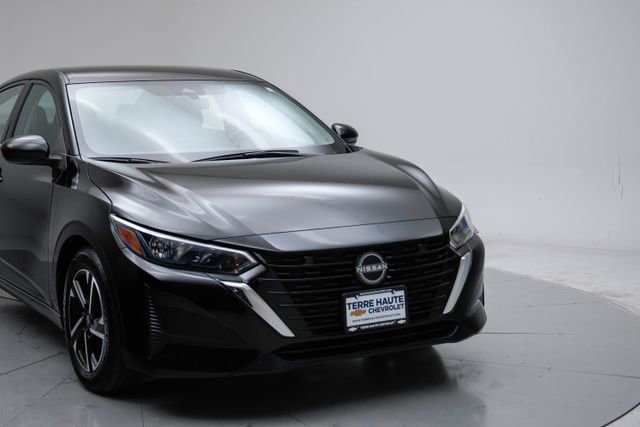 Used 2024 Nissan Sentra SV FWD image 10