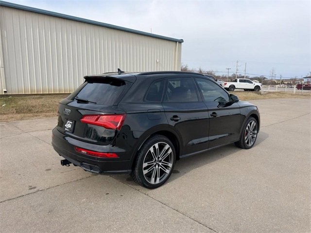 Used 2020 Audi SQ5 Premium Plus w/ Premium Plus Package image 3