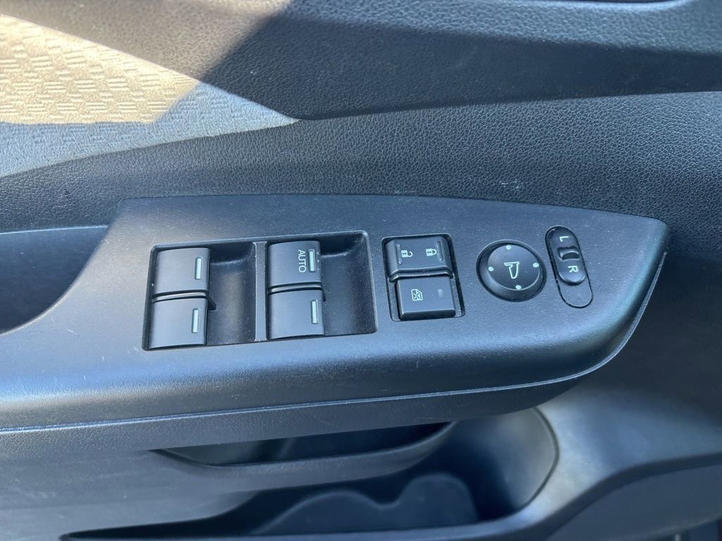 Used 2016 Honda CR-V EX image 17
