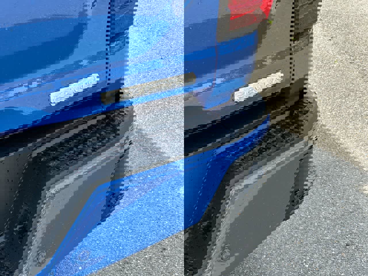 New 2025 GMC Canyon Elevation w/ Convenience Package image 31