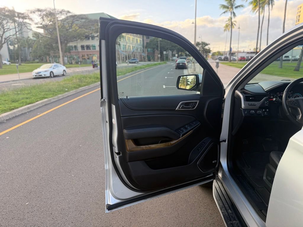 Used 2017 GMC Yukon Denali w/ Open Road Package image 12