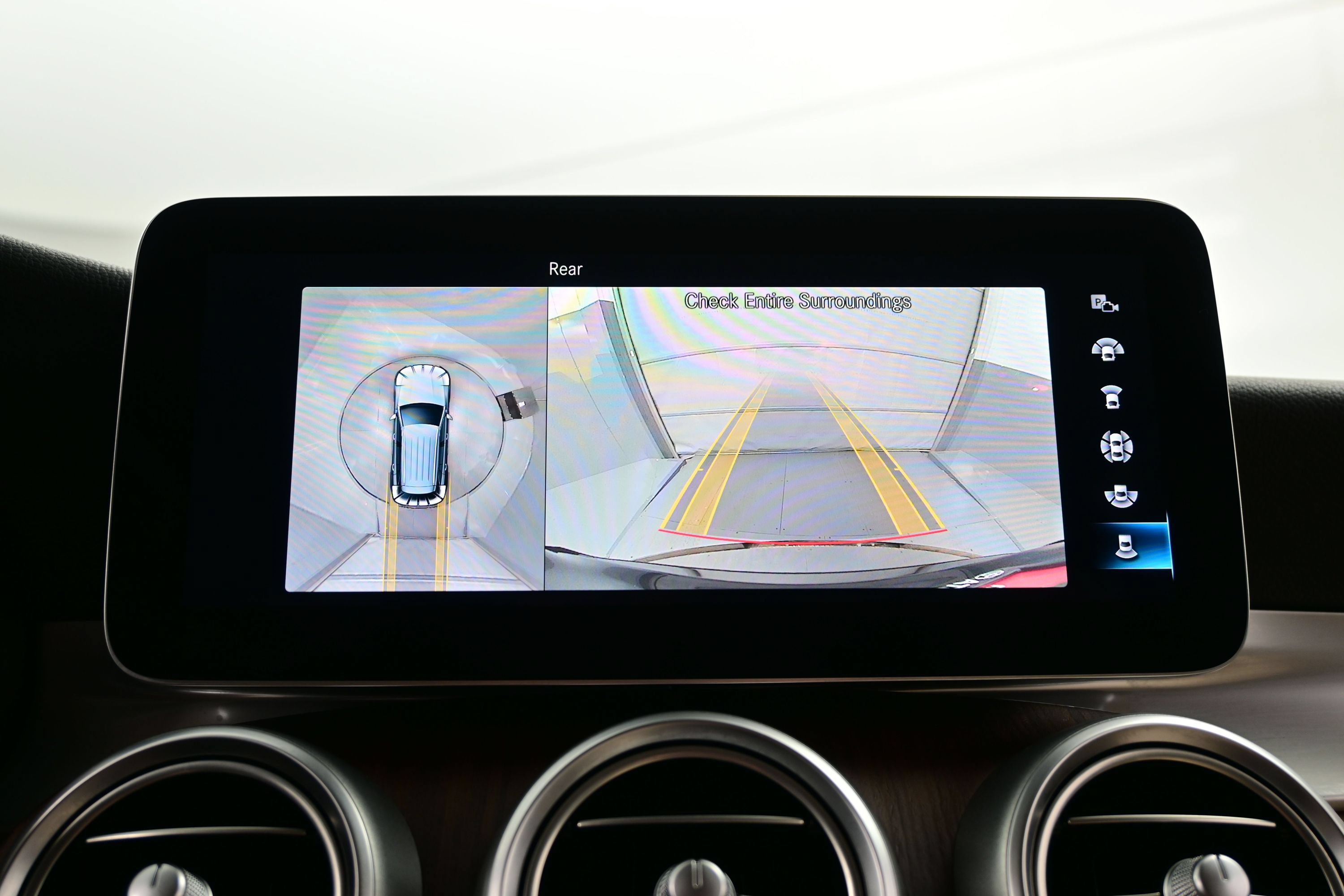 Used 2022 Mercedes-Benz GLC 300 4MATIC image 18