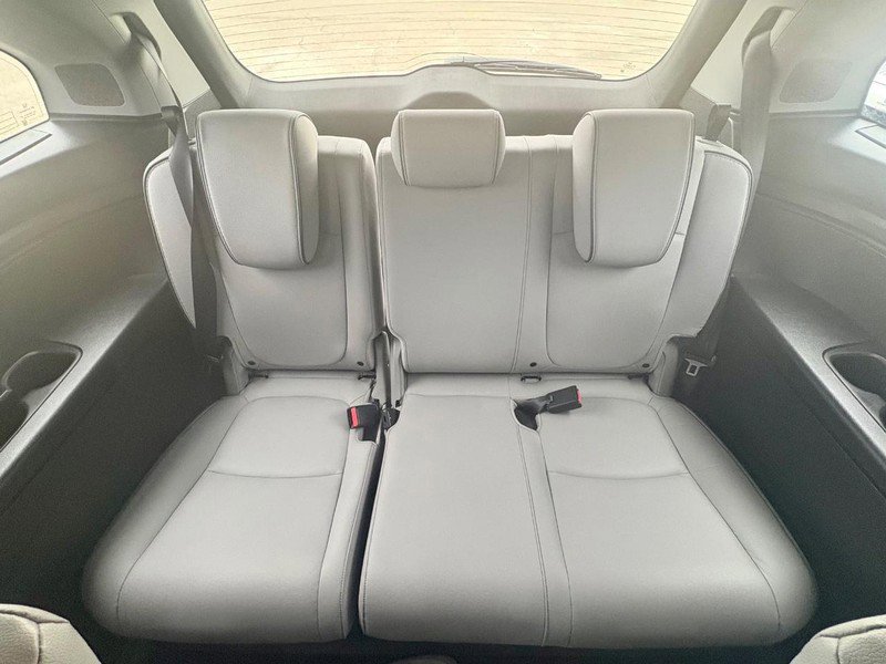 Used 2023 Honda Odyssey Elite image 16