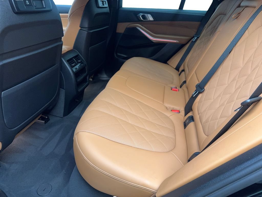 Used 2023 BMW X5 xDrive45e w/ M Sport Package AWD/4WD image 34
