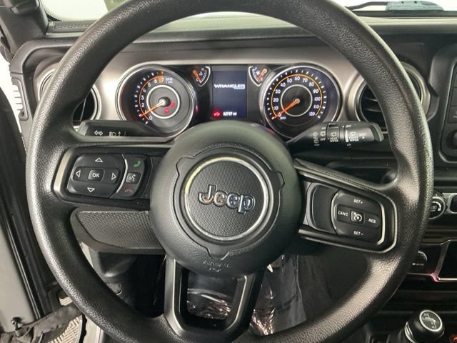 Used 2019 Jeep Wrangler Sport AWD/4WD image 15