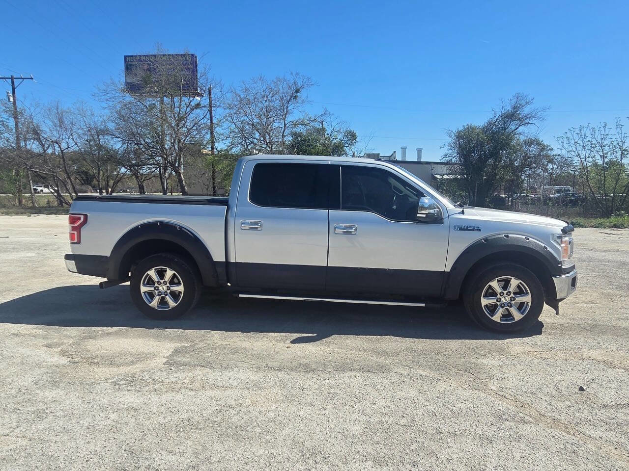Used 2018 Ford F150 XLT w/ Equipment Group 302A Luxury image 3
