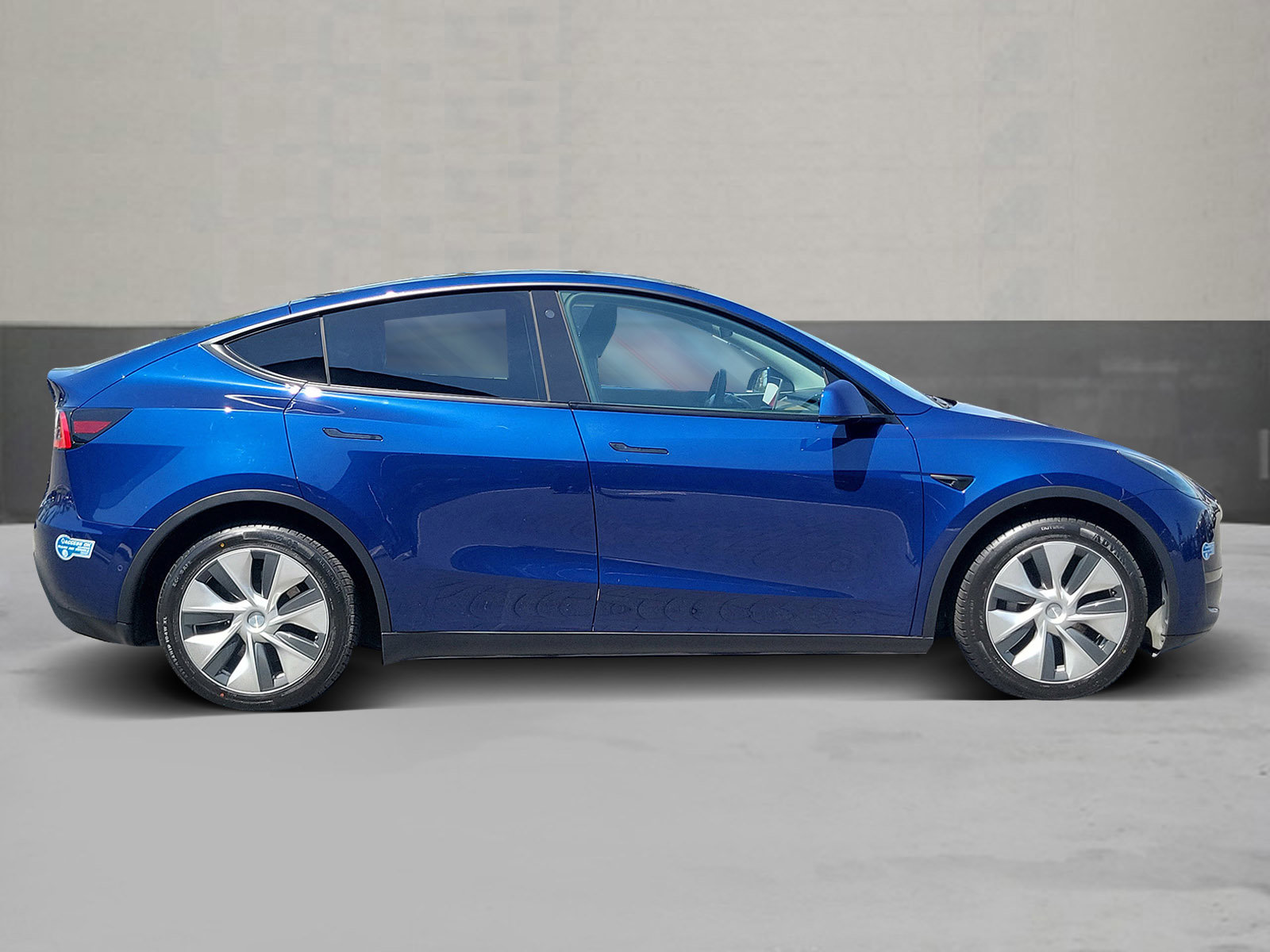 Used 2021 Tesla Model Y Long Range image 4