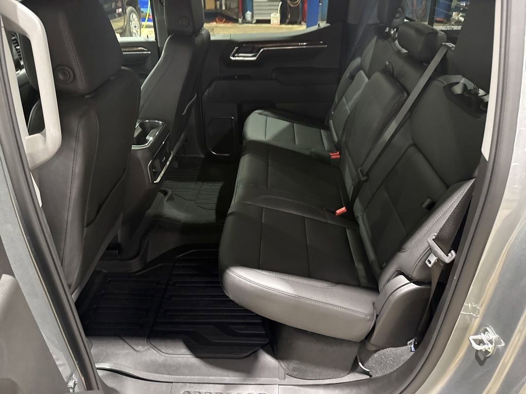 New 2026 GMC Sierra 1500 Elevation w/ Elevation Premium Package AWD/4WD image 38