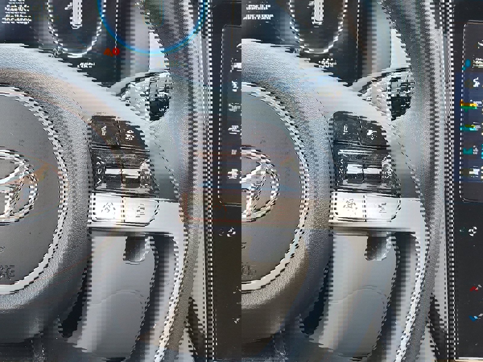 Certified 2023 Hyundai Tucson Limited w/ Cargo Package image 16