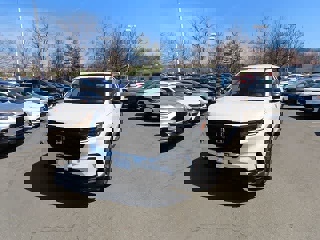 Used 2023 Honda Pilot Sport image 1