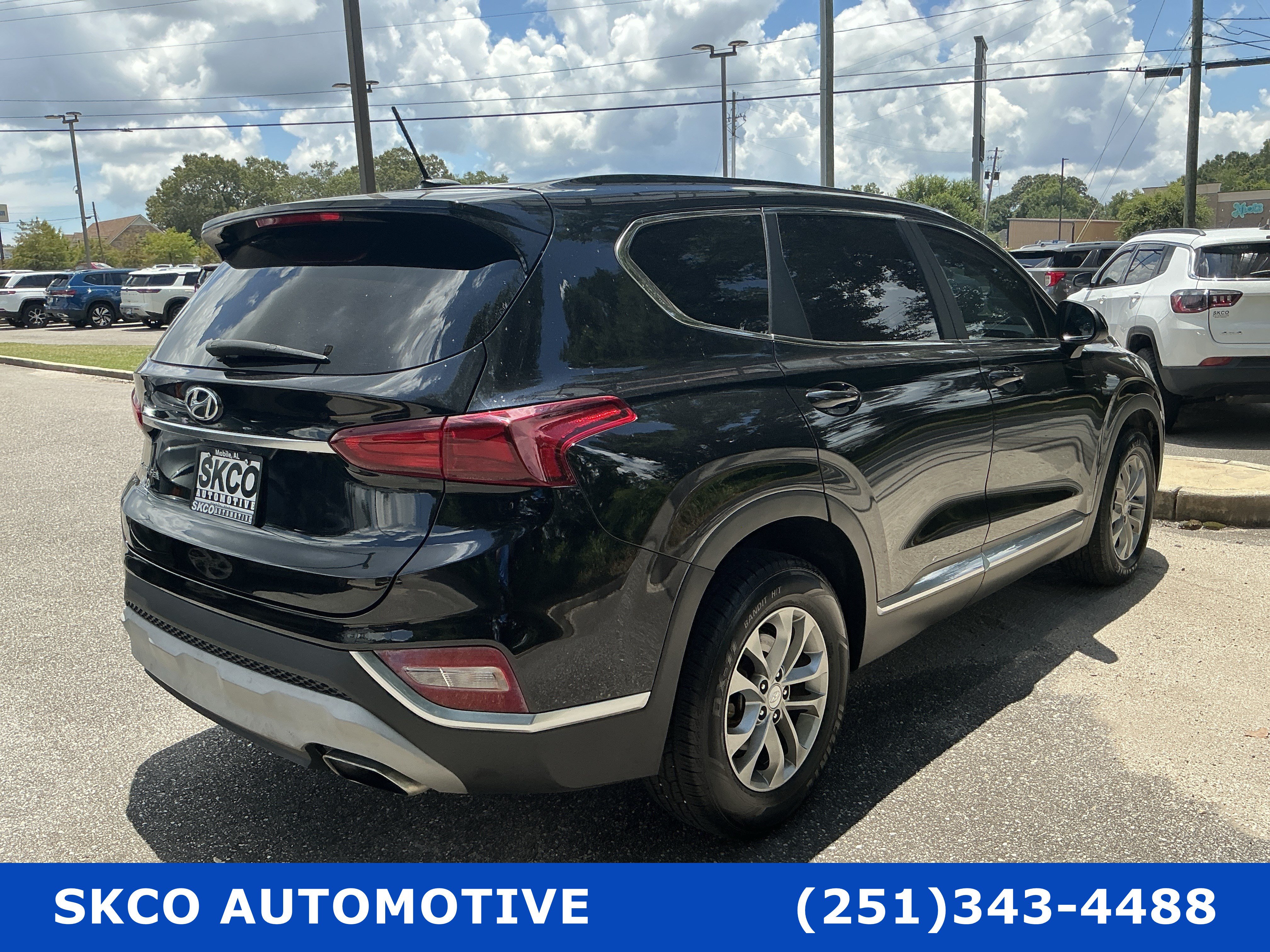 Used 2020 Hyundai Santa Fe SE FWD image 5