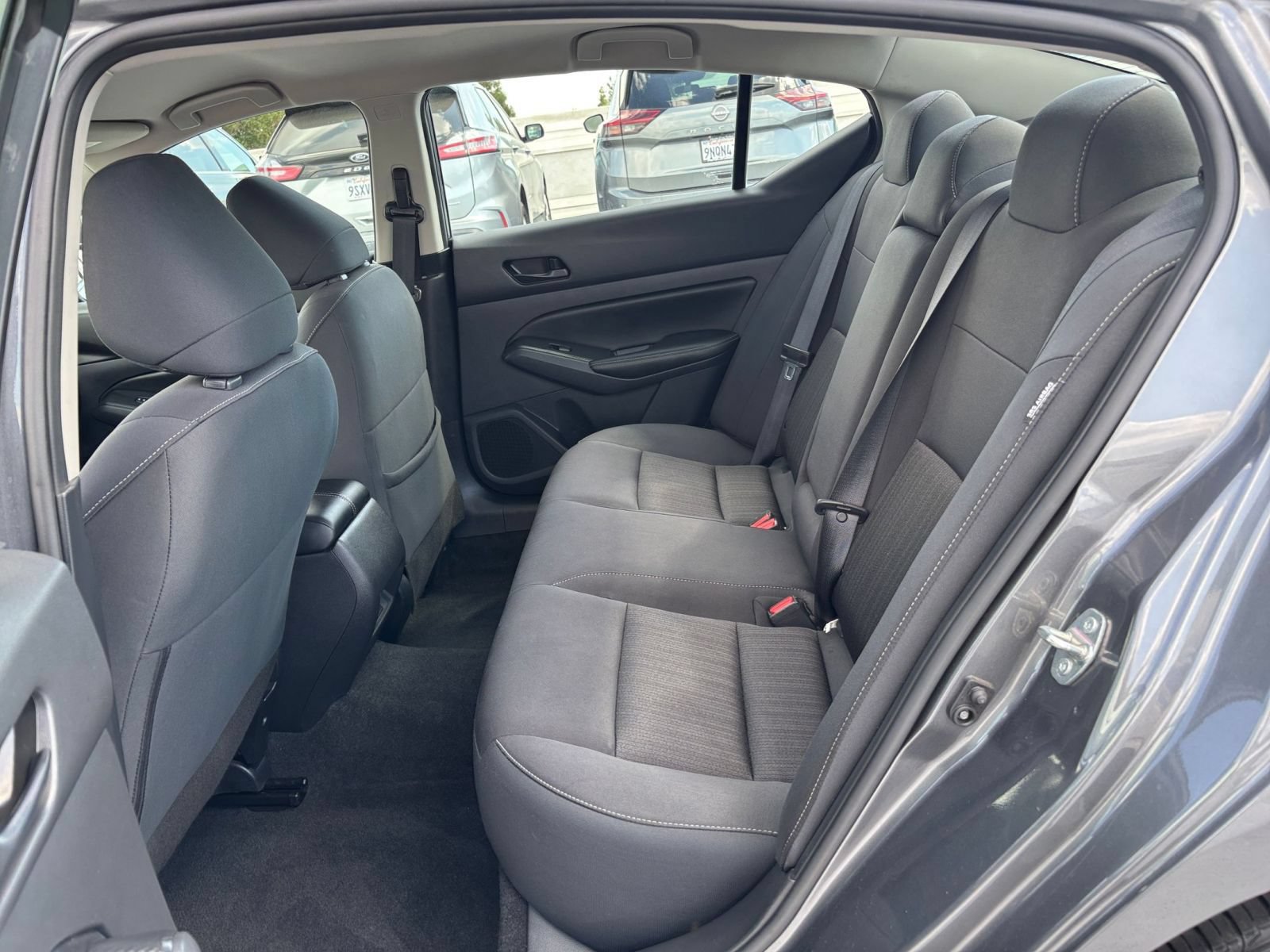 Used 2025 Nissan Altima 2.5 SV FWD image 25