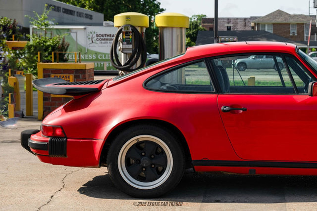 Used 1986 Porsche 911 Carrera image 10