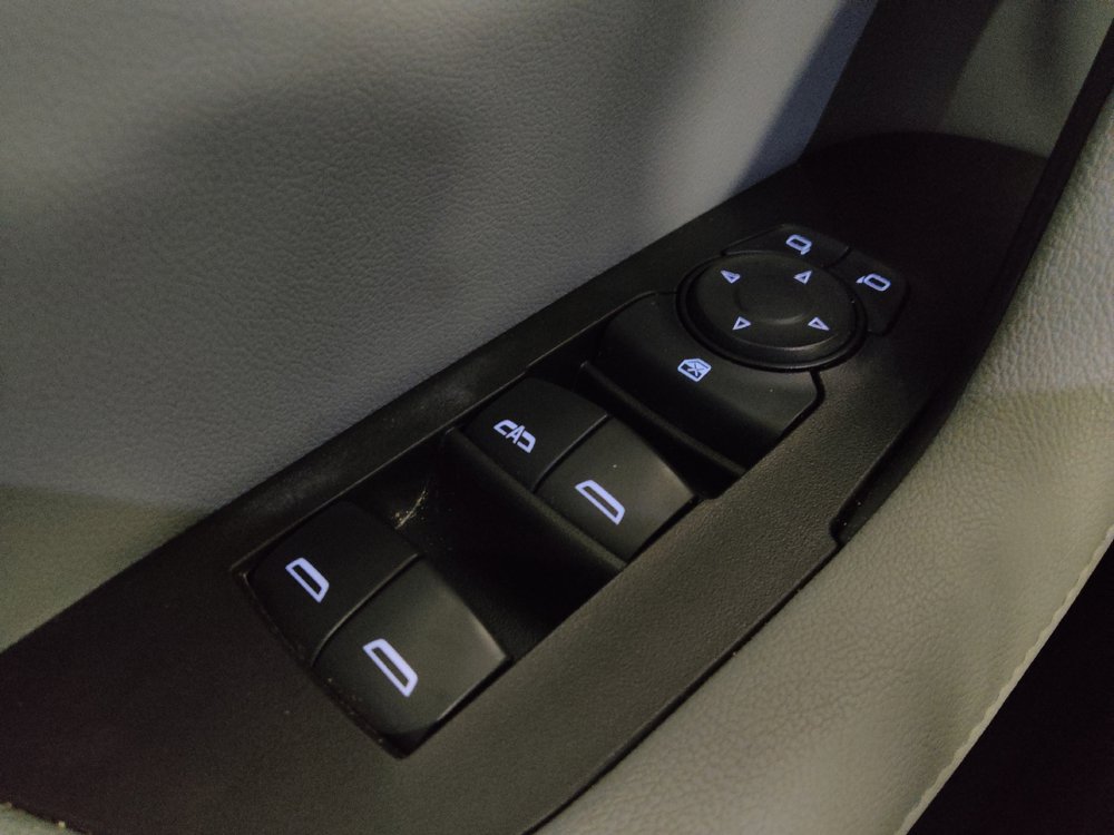 Used 2020 Chevrolet Blazer LT FWD image 27