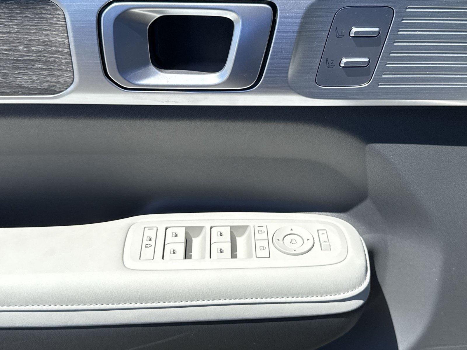 New 2026 Hyundai Santa Fe Calligraphy AWD/4WD image 15
