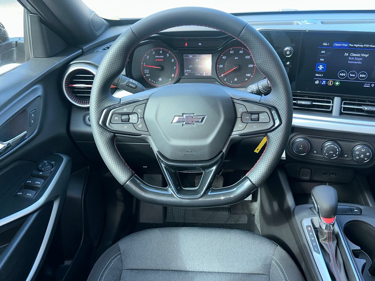 New 2026 Chevrolet Trax RS w/ Sunroof Package FWD image 14