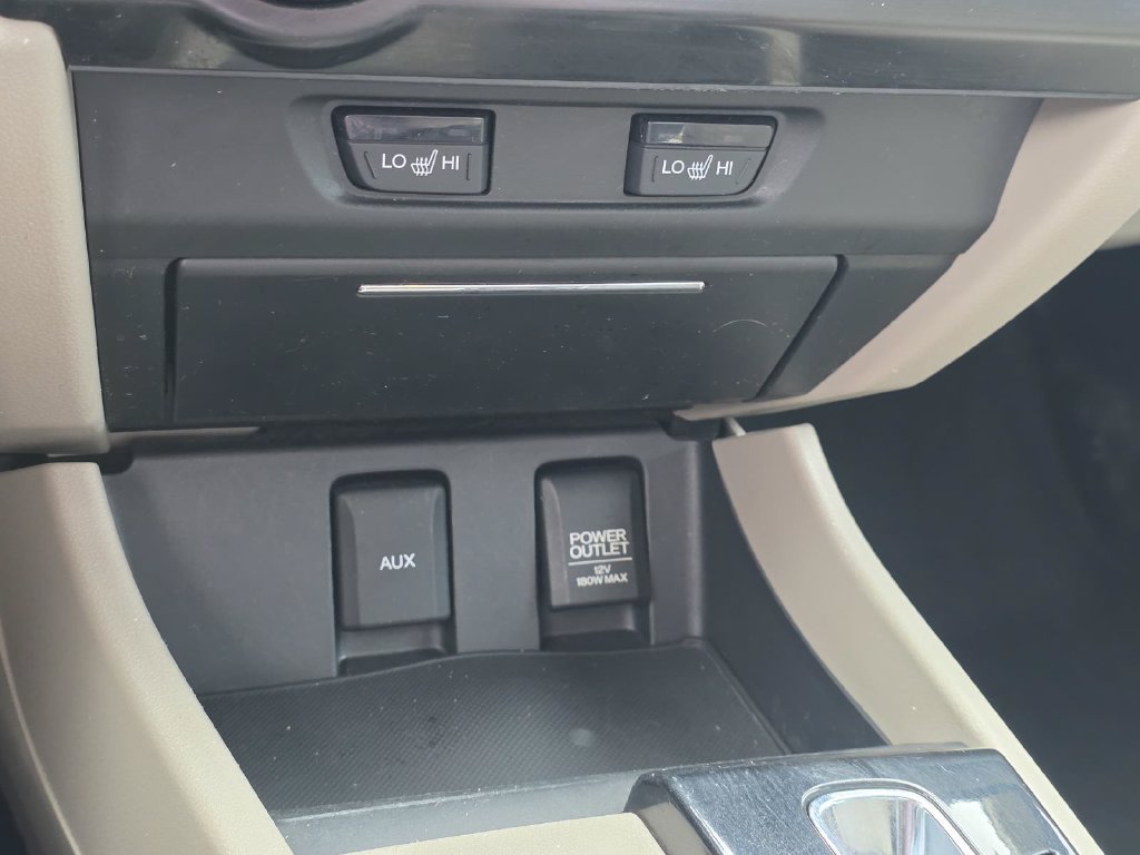 Used 2013 Honda Civic Hybrid Sedan image 18