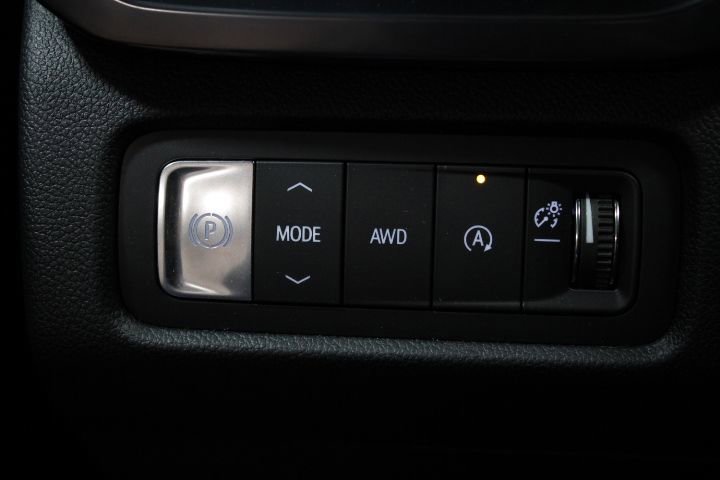 New 2026 GMC Acadia AT4 w/ Super Cruise Package image 39