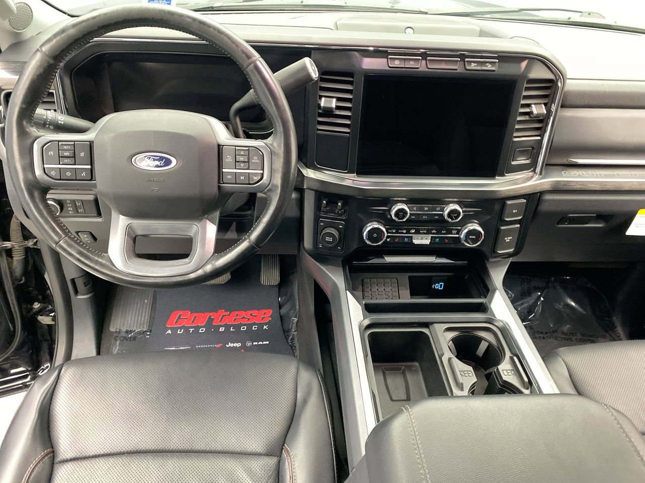 Used 2024 Ford F350 Lariat w/ Sport Appearance Package AWD/4WD image 15