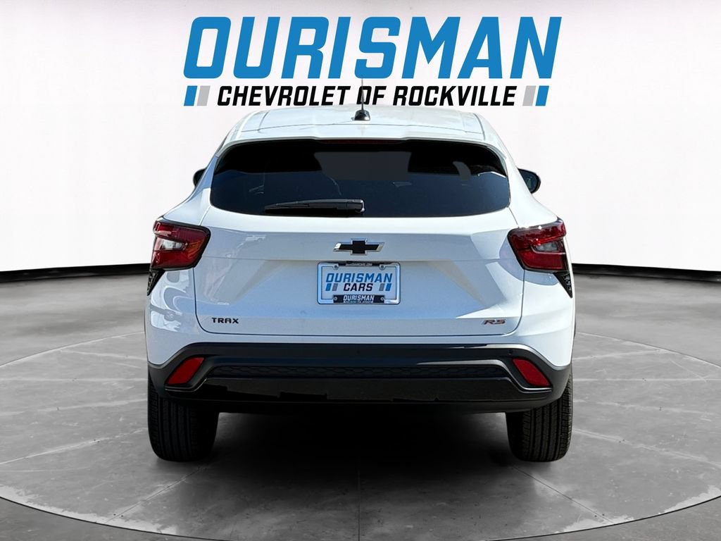 New 2026 Chevrolet Trax RS w/ Driver Confidence Package FWD image 5