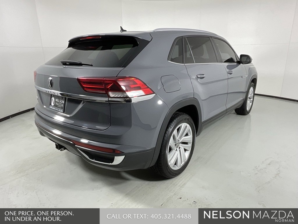 Used 2021 Volkswagen Atlas Cross Sport SE image 7