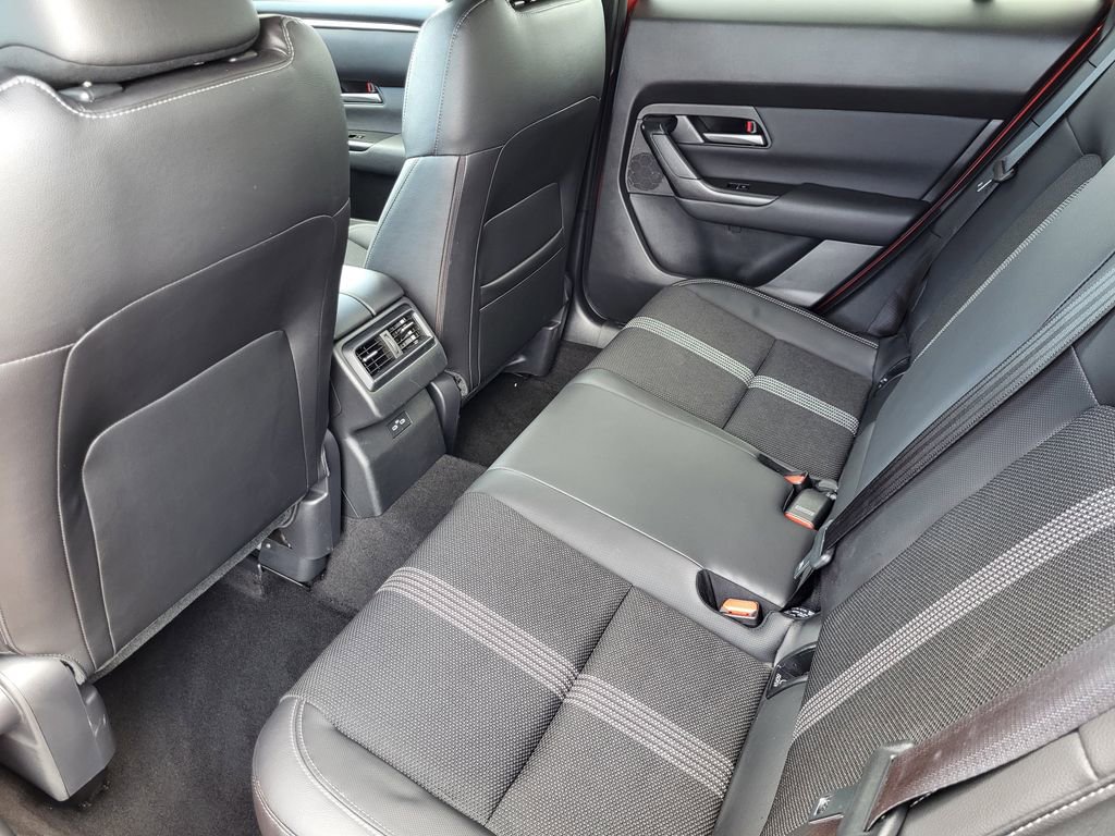 Used 2025 MAZDA CX-50 AWD 2.5 S w/ Weather Package image 19