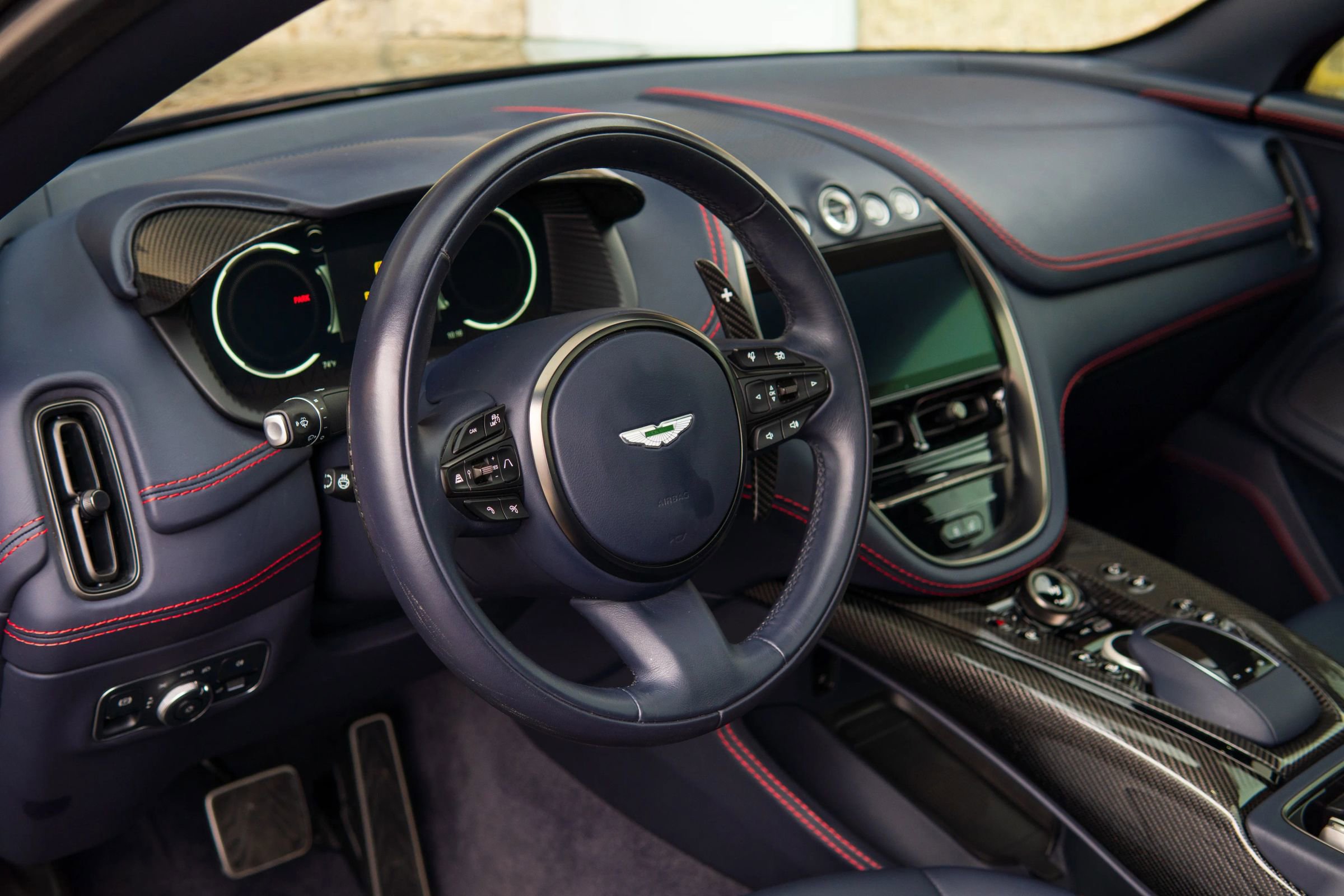 Used 2023 Aston Martin DBX 707 image 24