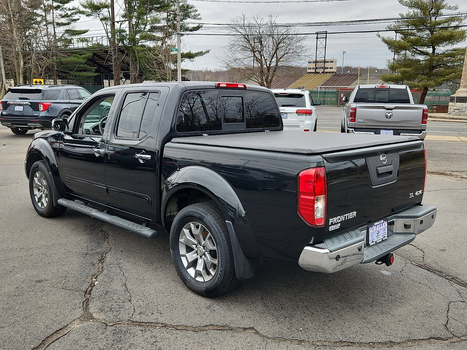 Used 2019 Nissan Frontier SL image 4