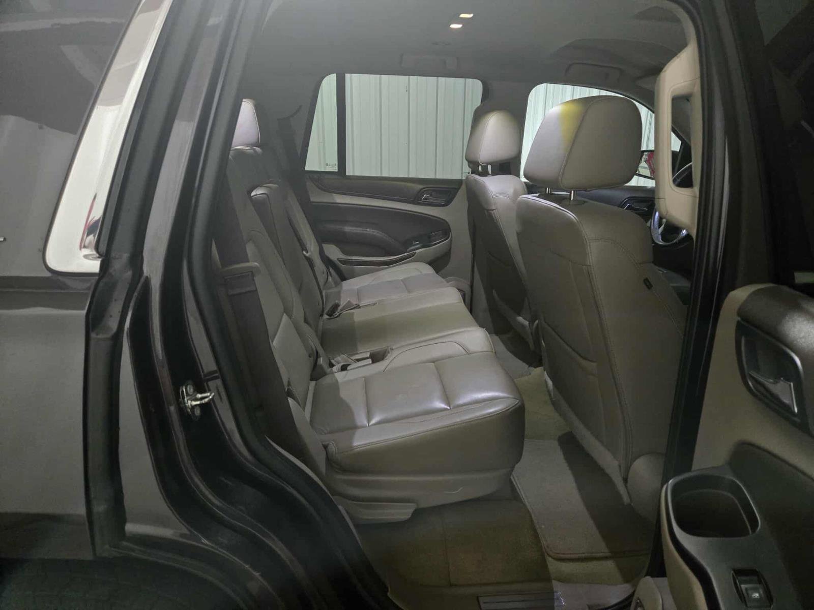 Used 2018 Chevrolet Tahoe LT image 22