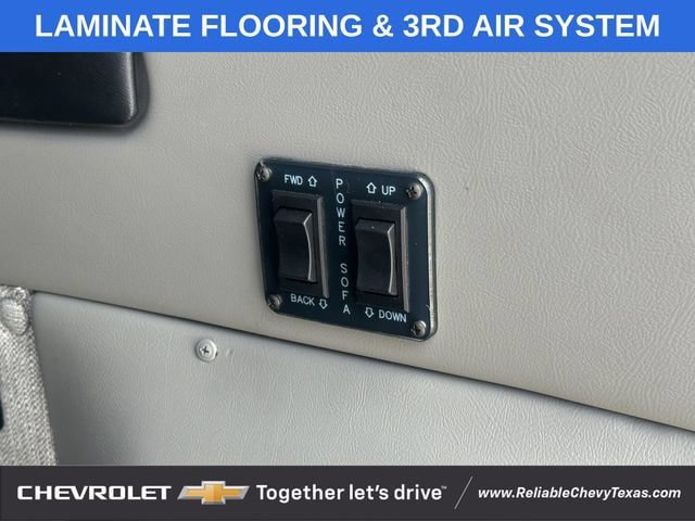 Used 2024 Ford Transit 150 Low Roof AWD image 31