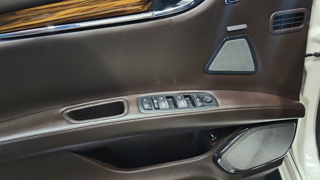 Used 2014 Maserati Quattroporte GTS RWD image 22