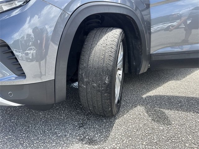 Used 2021 Volkswagen Atlas SE w/ Towing Package image 33