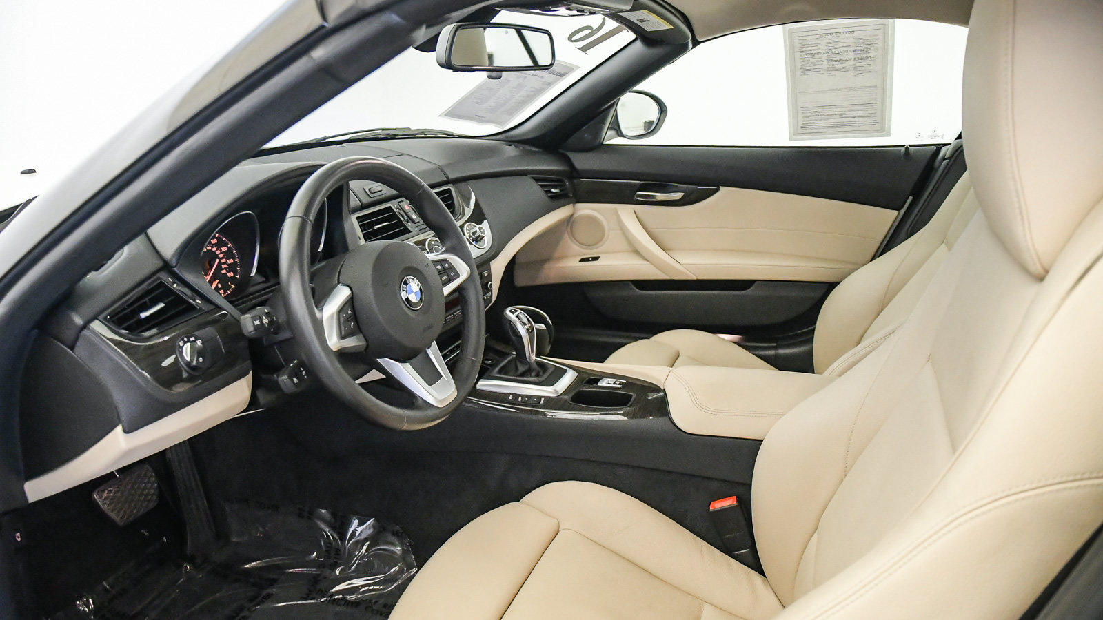 Used 2016 BMW Z4 sDrive28i RWD image 20