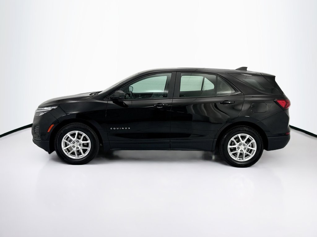 Used 2023 Chevrolet Equinox LS FWD image 8