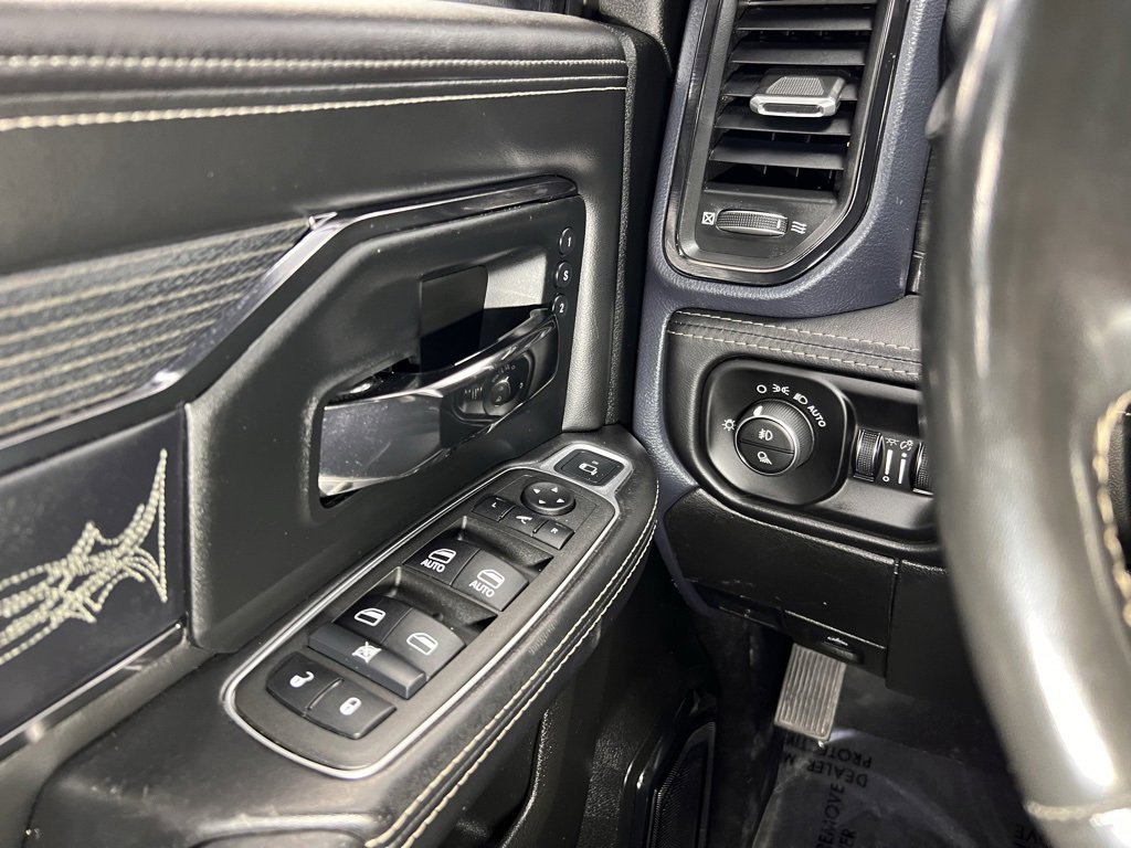 Used 2022 RAM 3500 Limited image 7