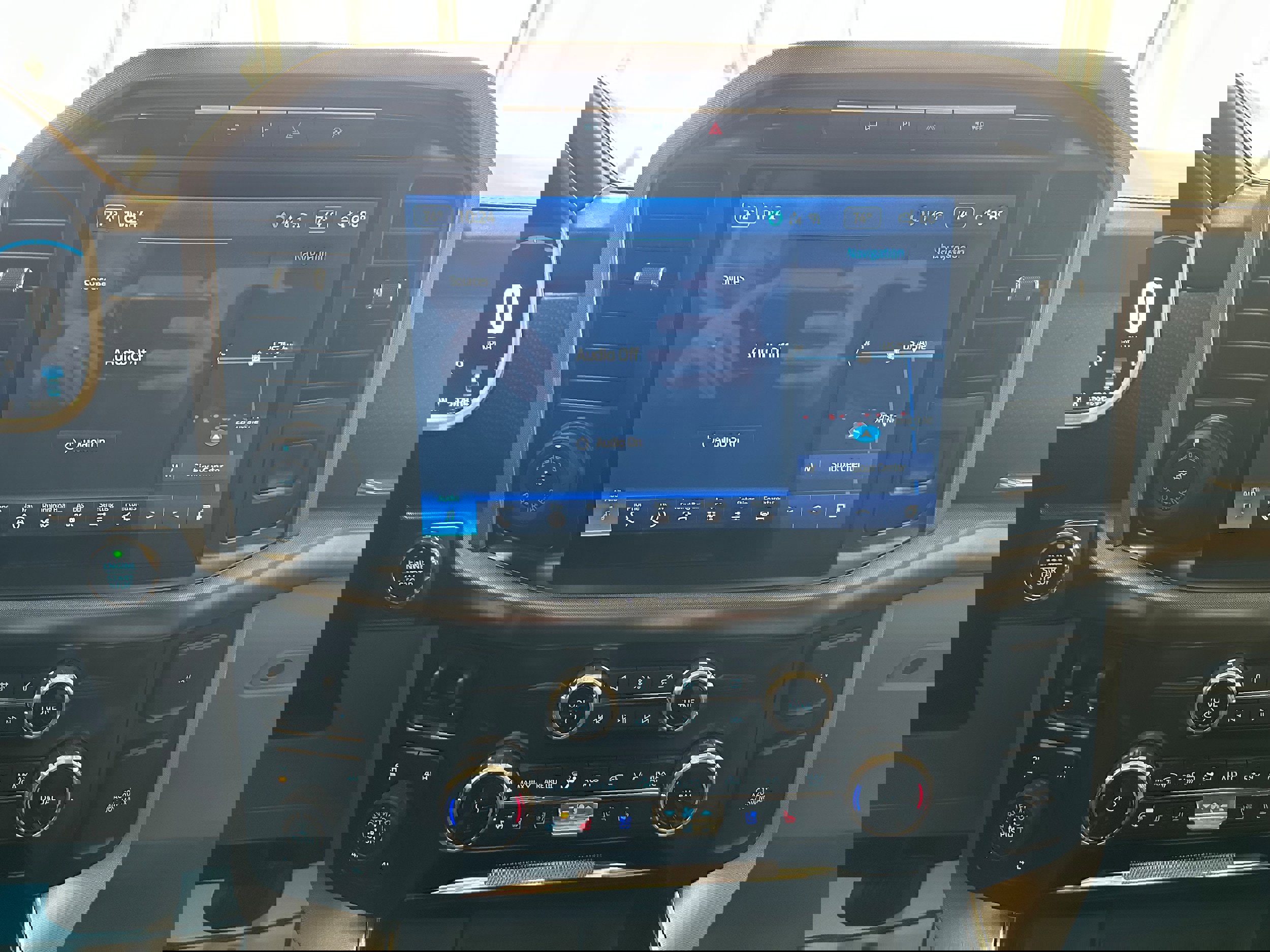 Used 2022 Ford F150 Limited image 20