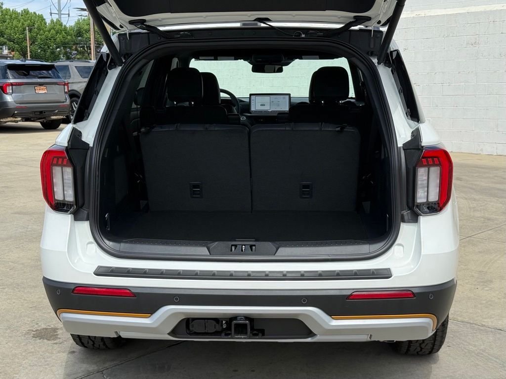 New 2026 Ford Explorer Tremor w/ Tremor Ultimate Package AWD/4WD image 15