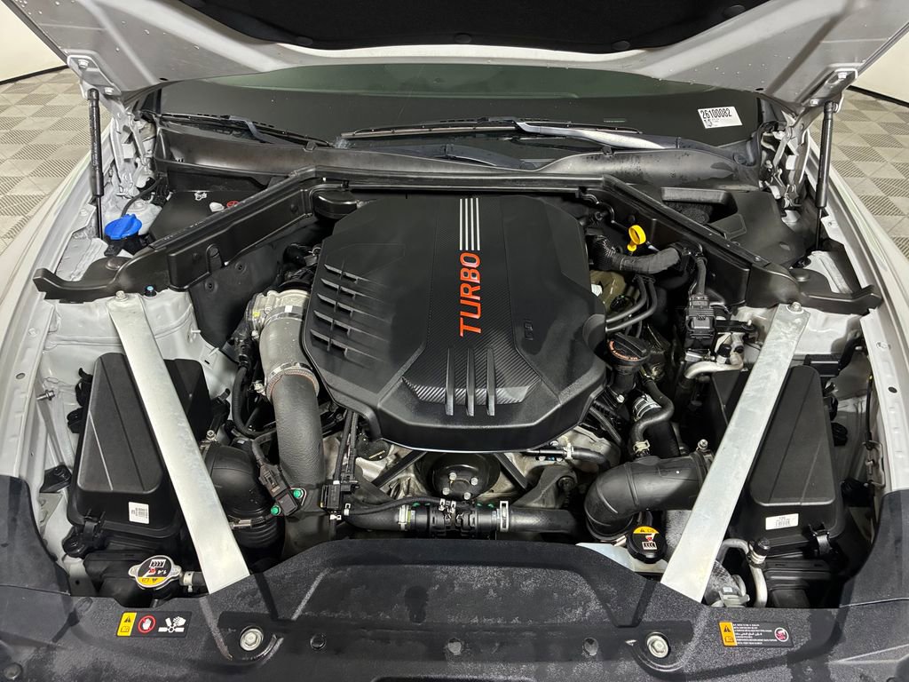 Used 2019 Kia Stinger GT1 image 32