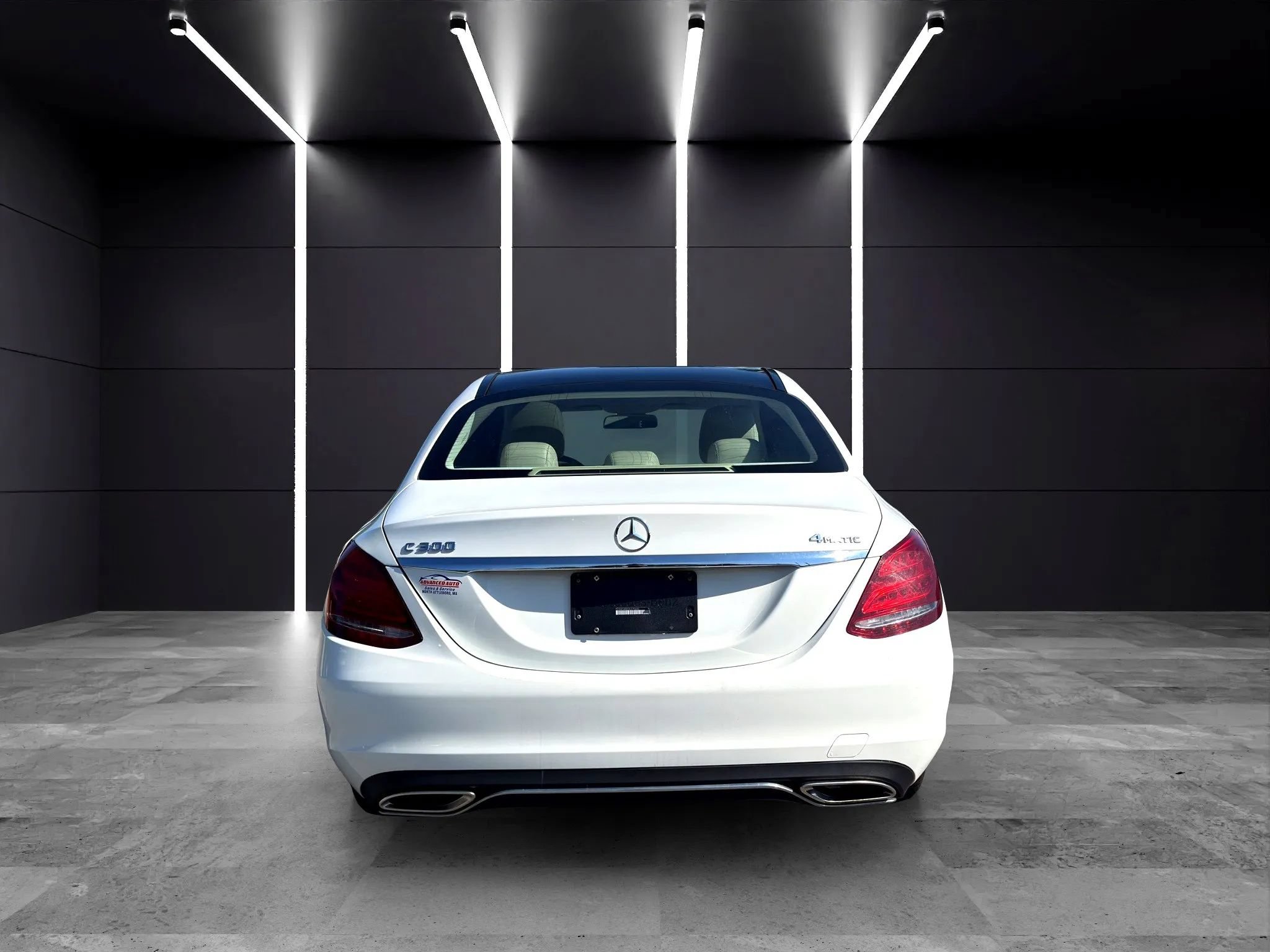 Used 2017 Mercedes-Benz C 300 4MATIC Sedan image 6