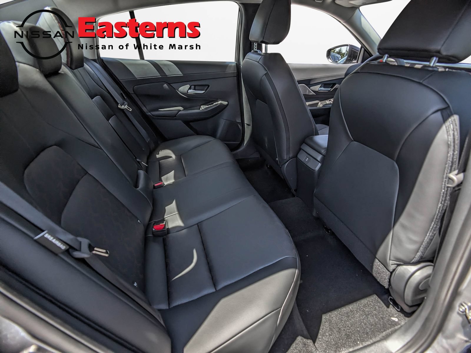 New 2026 Nissan Sentra SR w/ SR Premium Package FWD image 22