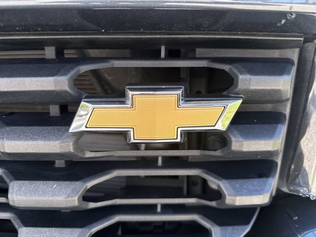 Used 2019 Chevrolet Silverado 1500 Custom w/ Custom Value Package RWD image 10