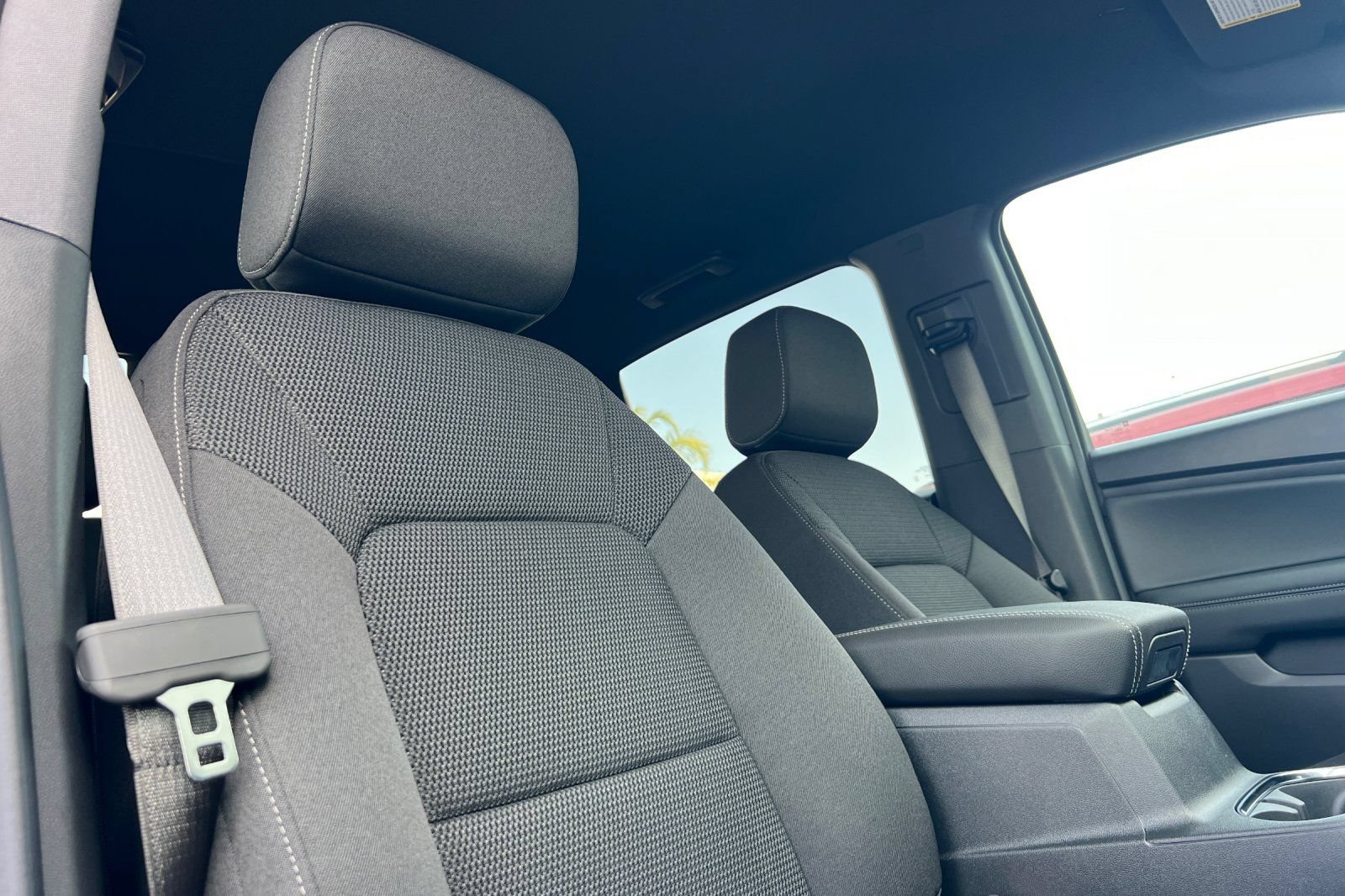 New 2026 GMC Canyon Elevation RWD image 18