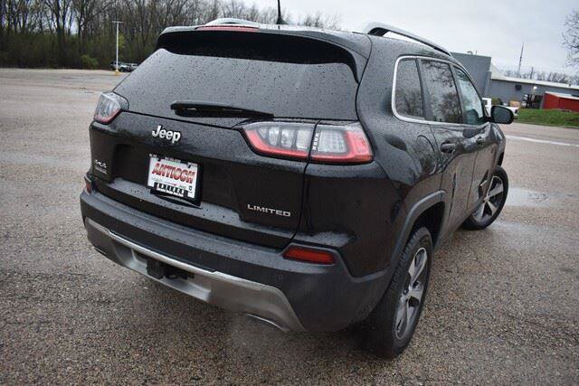 Used 2019 Jeep Cherokee Limited w/ Luxury Group AWD/4WD image 8