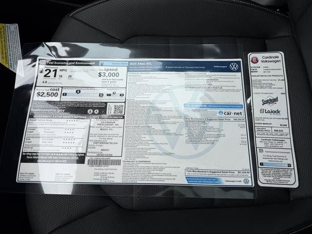 New 2025 Volkswagen Atlas SEL image 32
