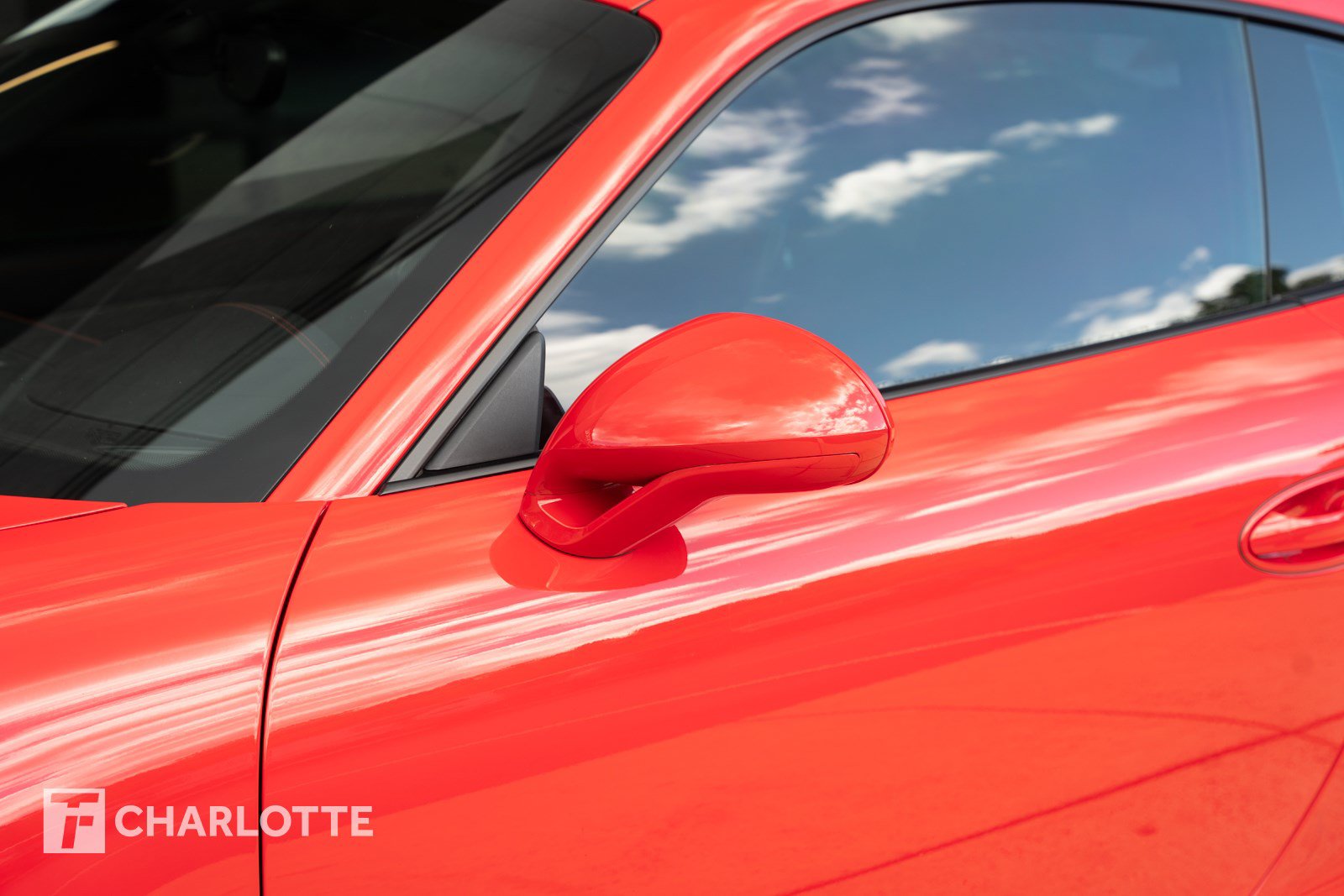 Used 2015 Porsche 911 GT3 RWD image 8