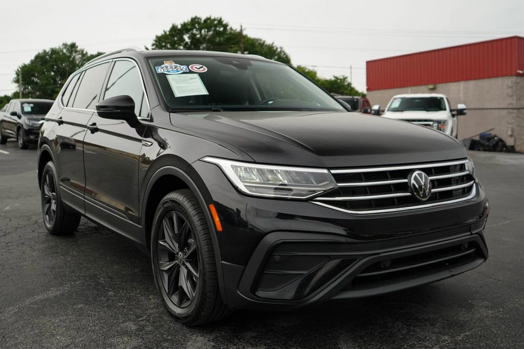 Used 2024 Volkswagen Tiguan SE FWD image 27