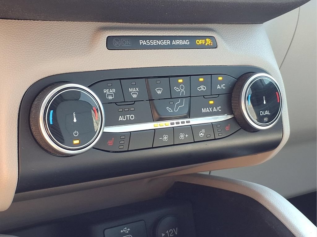 Used 2024 Ford Escape Active AWD/4WD image 8