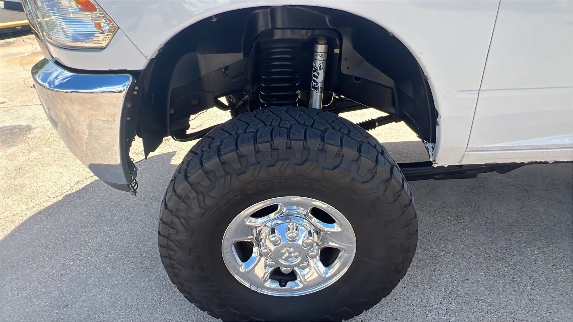 Used 2018 RAM 3500 Tradesman w/ Chrome Appearance Group AWD/4WD image 9