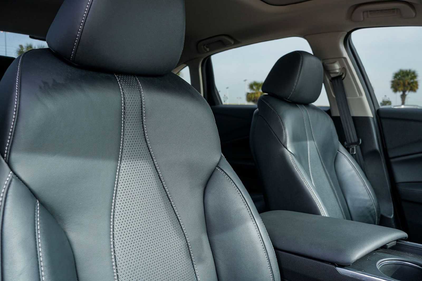 Used 2023 Acura TLX w/ Technology Package image 14