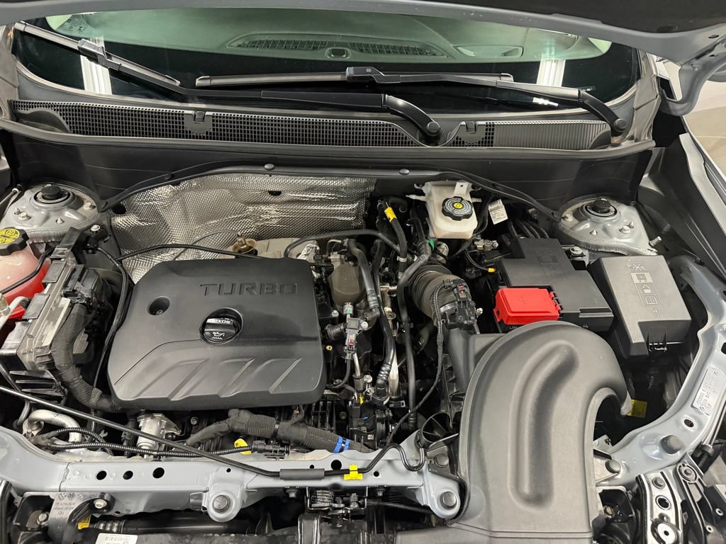 Certified 2024 Buick Encore GX Sport Touring w/ Advanced Technology Package FWD image 39